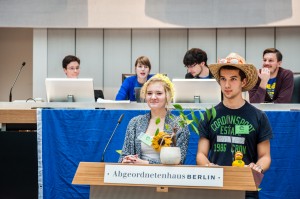 Simep-Erster-Teil_Nick-Jaussi_13-21